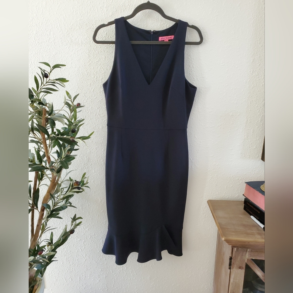 Betsey Johnson Mermaid Trumpet Dress Womens 8 Navy Blue Ruffle Hem V-Neck Sleeve